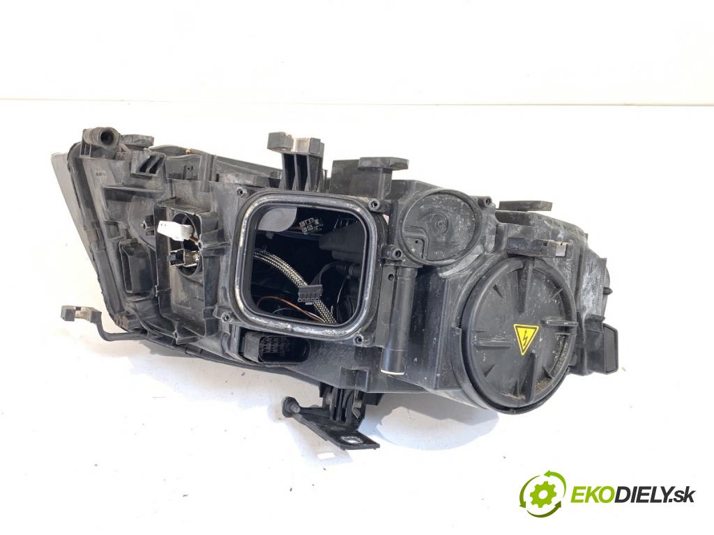 AUDI A4 B8 sedan 2008 118 kW 1.8 TFSI 1798 světlomet levý přední část XENON