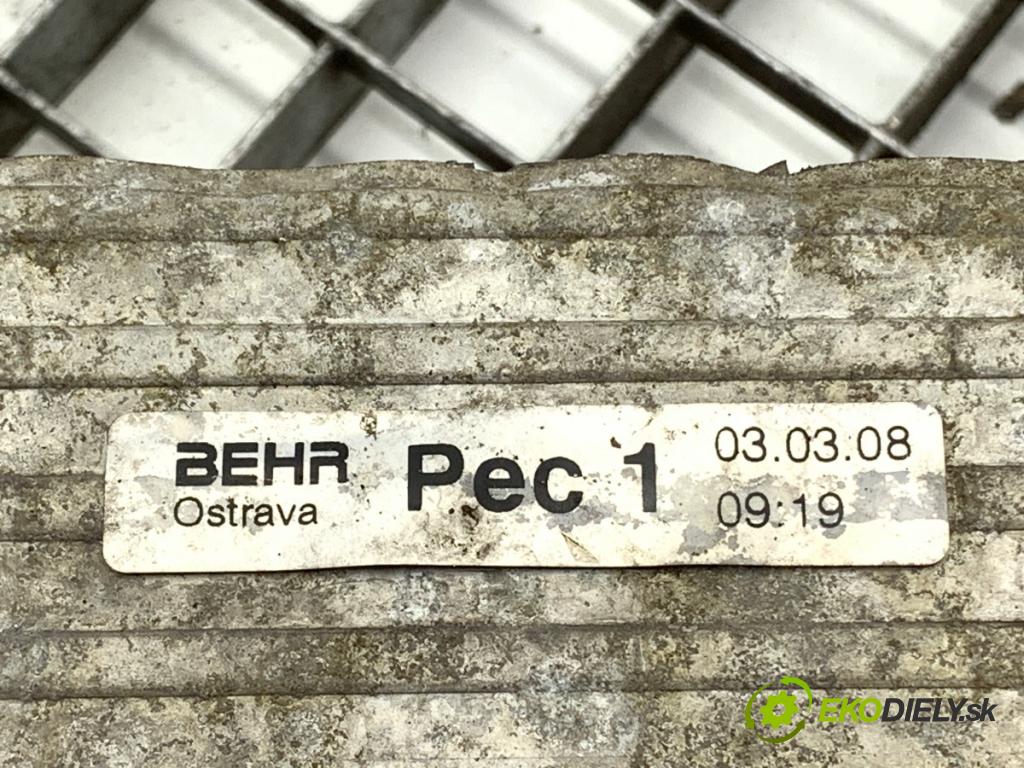 AUDI A4 B8 sedan 2008 118 kW 1.8 TFSI 1798 intercooler  (Intercooler (chladič nasávaného vzduchu))