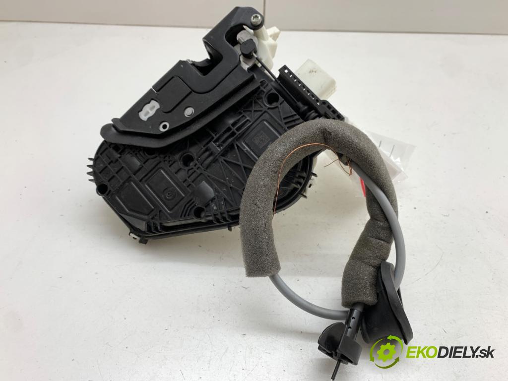 AUDI Q5 FY SUV 2021 195 kW 55 TFSI e quattro 1984 zámok Dvere pravy zad 4G0839016M
