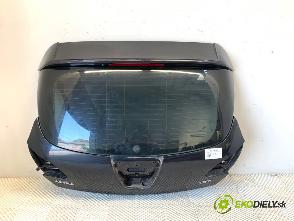 OPEL ASTRA J liftback 2010 81 kW 1.7 CDTI (68) 1686 kapota zadní část Z20R 