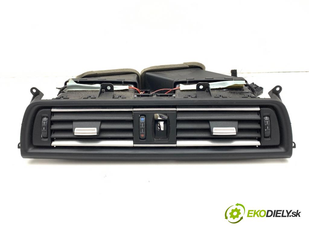 BMW F11 Kombi 2015 230 kW 535 d xDrive 2993 mří topení přední část 49209136