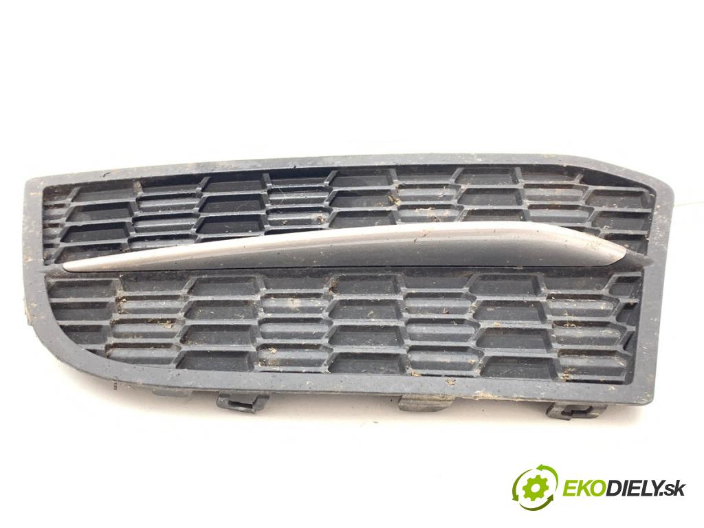 BMW F11 Kombi 2015 230 kW 535 d xDrive 2993 Mriežky nárazníka ľavy predný 8055133