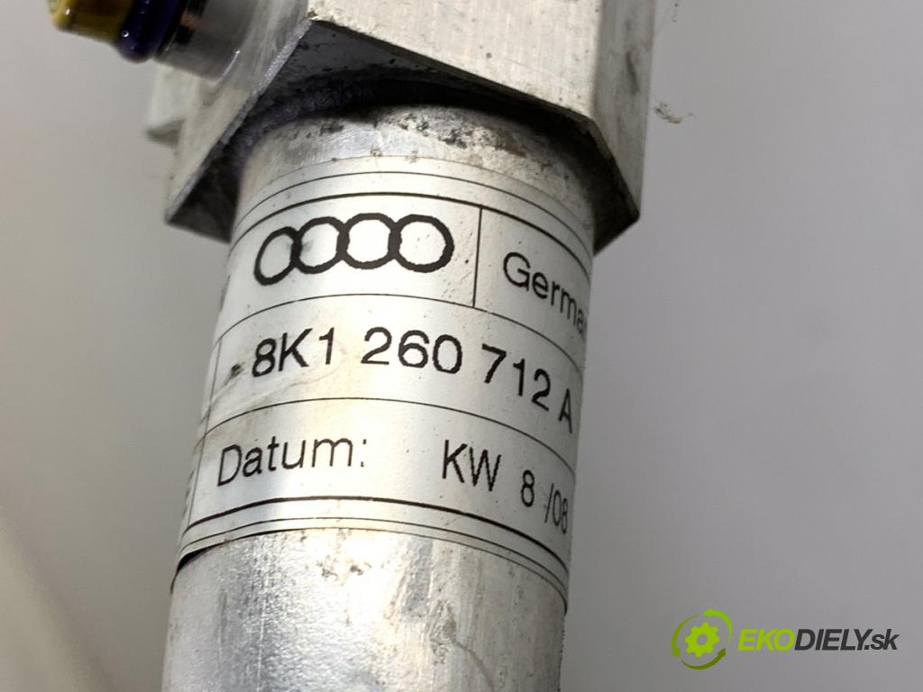 AUDI A4 B8 sedan 2008 118 kW 1.8 TFSI 1798 rúrka klimatizácie 8K0260707 (Rúrka klimatizácie)