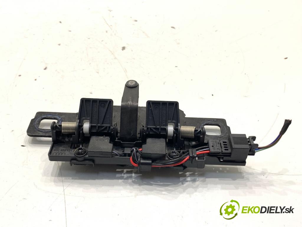 AUDI Q5 FY SUV 2021 195 kW 55 TFSI e quattro 1984 zámok snímač otevírání dveří zadní část 80C959121A