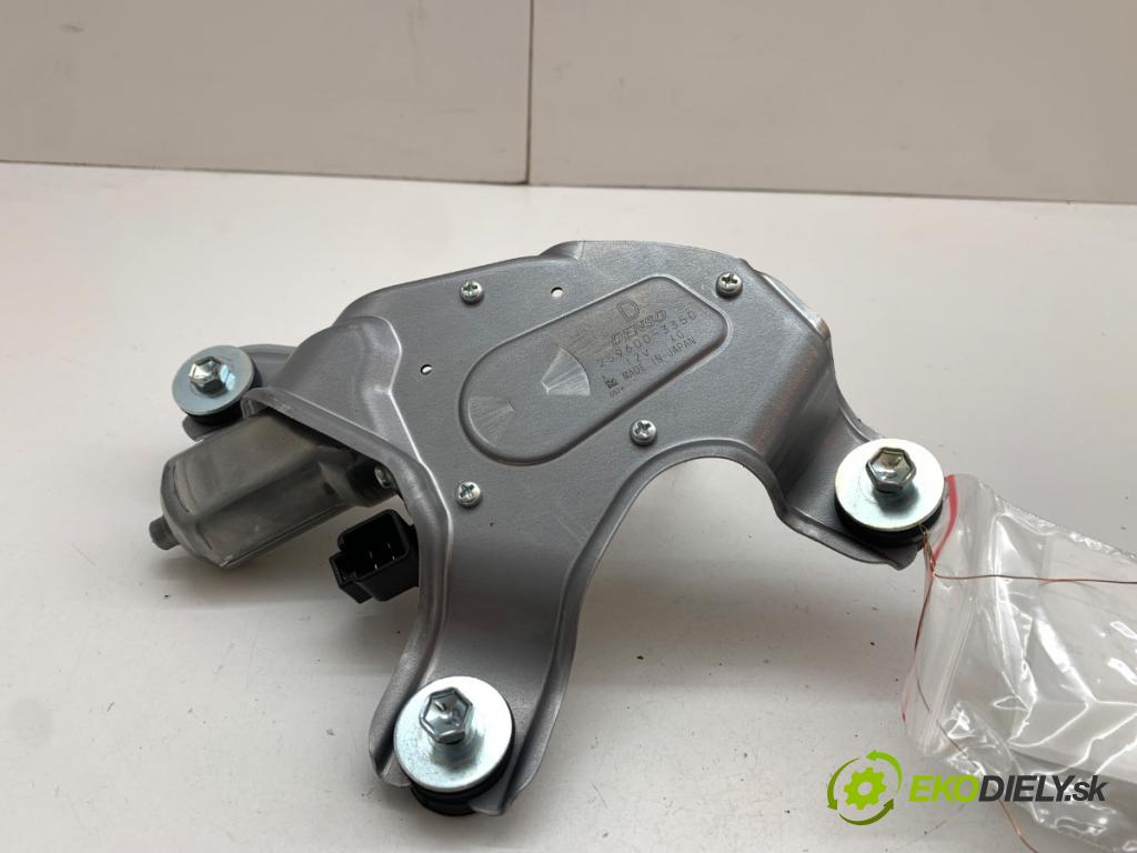 SUZUKI SWIFT V liftback 2023 61 kW 1.2 1197 motor stěračů zadní část 259600-3350