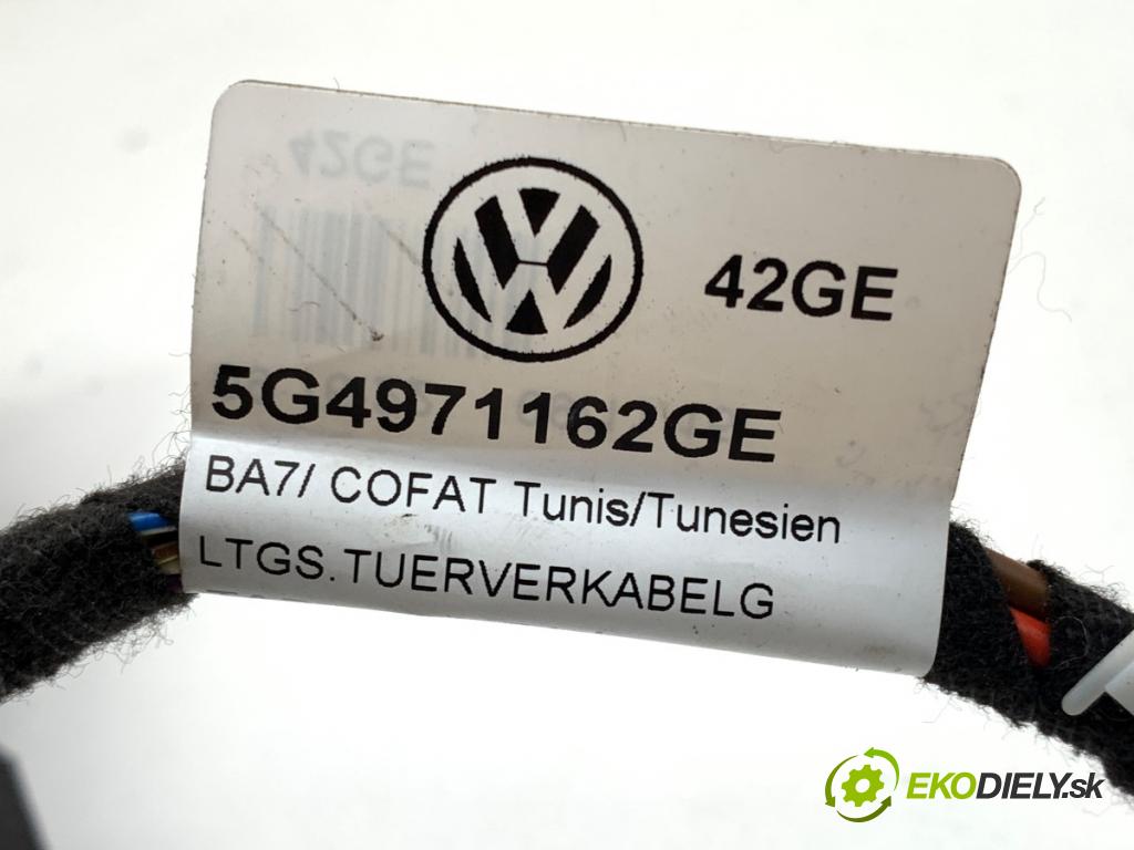VW GOLF VII Kombi 2016 81 kW 1.6 TDI 1598 káblovačka dveře přední část pravý 5G4971162GE