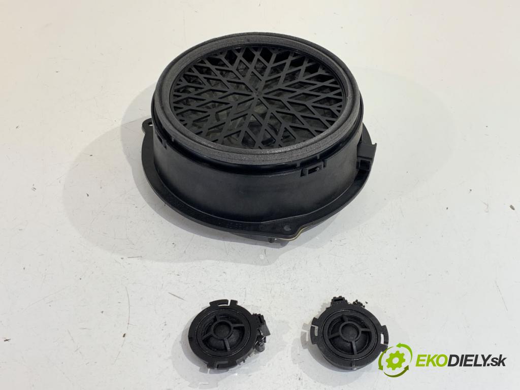 AUDI A4 B8 sedan 2008 118 kW 1.8 TFSI 1798 reproduktory 4F0035399A