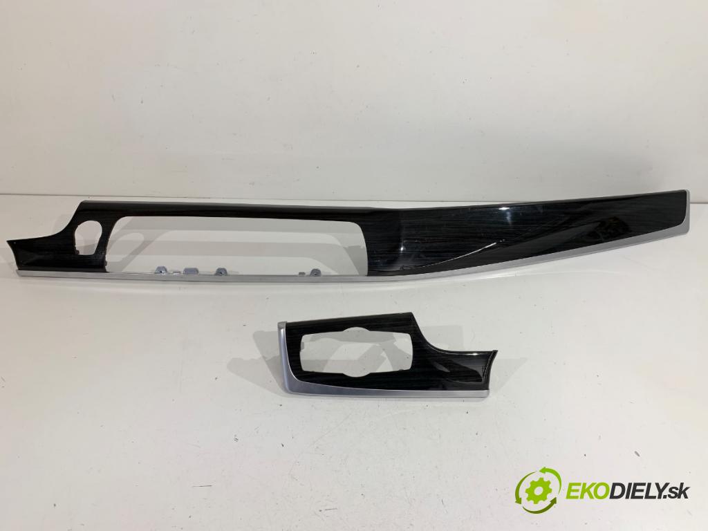 BMW F11 Kombi 2015 230 kW 535 d xDrive 2993 lišty kryt 9192943 (Lišta)