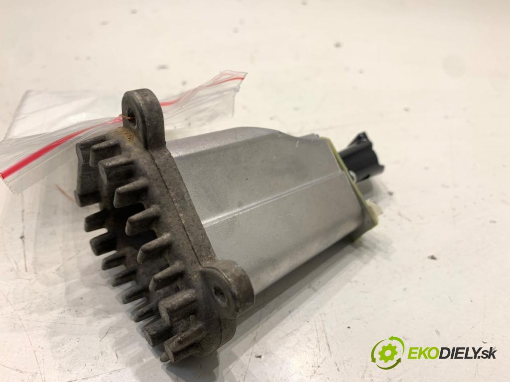 SCANIA R I Ciągnik siodłowy 2024 0 kW R230 8867 Modul LED 19603201L