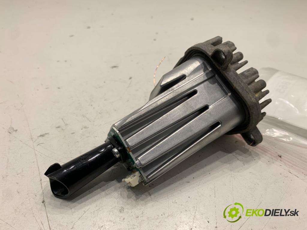 SCANIA R I Ciągnik siodłowy 2024 0 kW R230 8867 Modul LED 19603301L