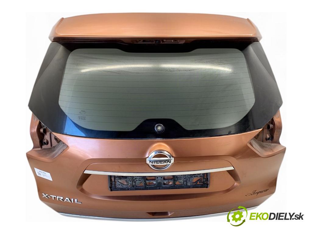 NISSAN X-TRAIL T32 SUV 2015 120 kW 1.6 DIG-T (T32) 1618 kapota zadní část