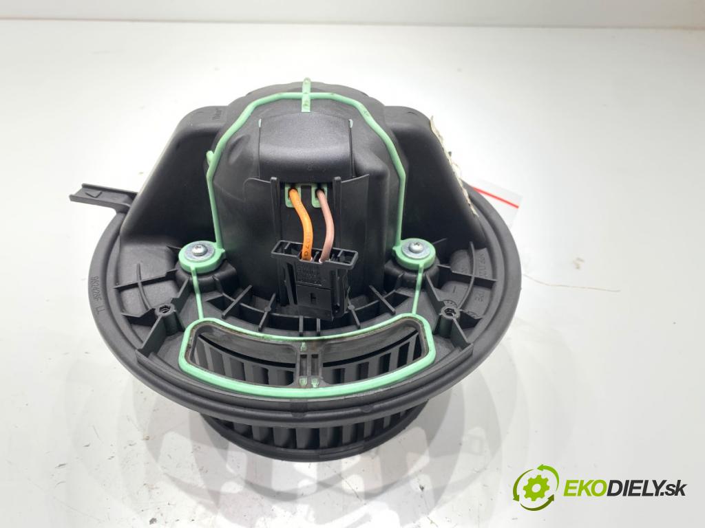 BMW E90 sedan 2006 120 kW 320 d 1995 ventilátor kúrenia 985465S