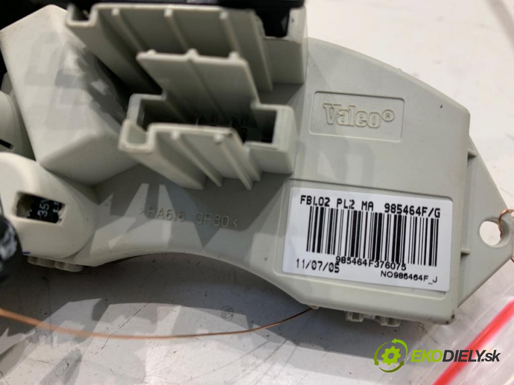 BMW E90 sedan 2006 120 kW 320 d 1995 Odpor, rezistor kúrenia vzduchu 985464F (Odpor (rezistor) kúrenia)