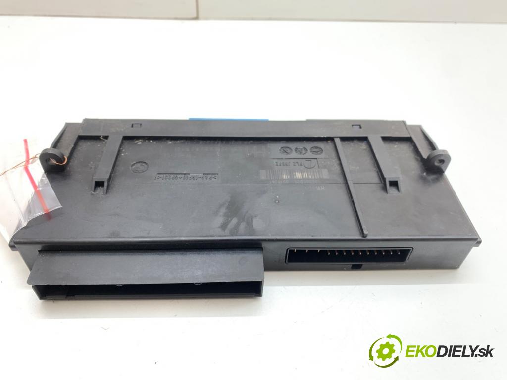 BMW E90 sedan 2006 120 kW 320 d 1995 Modul komfortu 6982709 (Modul komfortu)