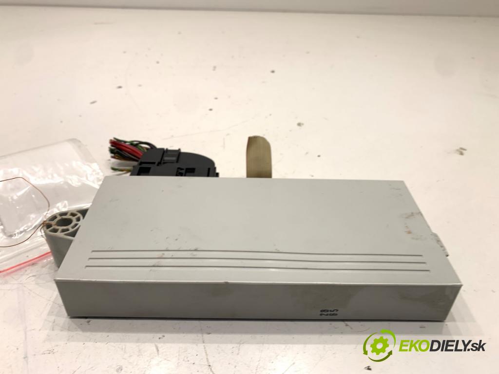 BMW E90 sedan 2006 120 kW 320 d 1995 Modul CAS 6943771