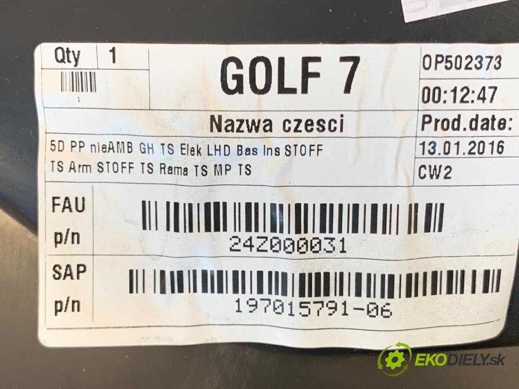 VW GOLF VII Kombi 2016 81 kW 1.6 TDI 1598 čalúnenie Dvere pravy predný