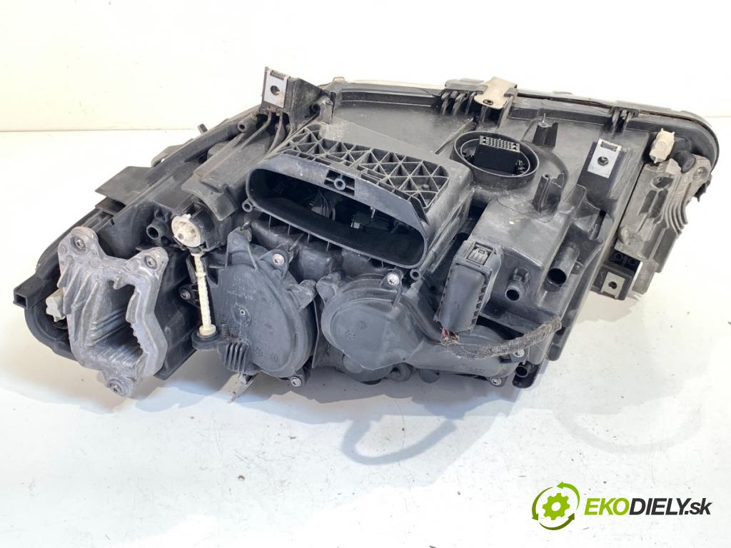 BMW F11 Kombi 2015 230 kW 535 d xDrive 2993 světlomet pravý přední část 7424146