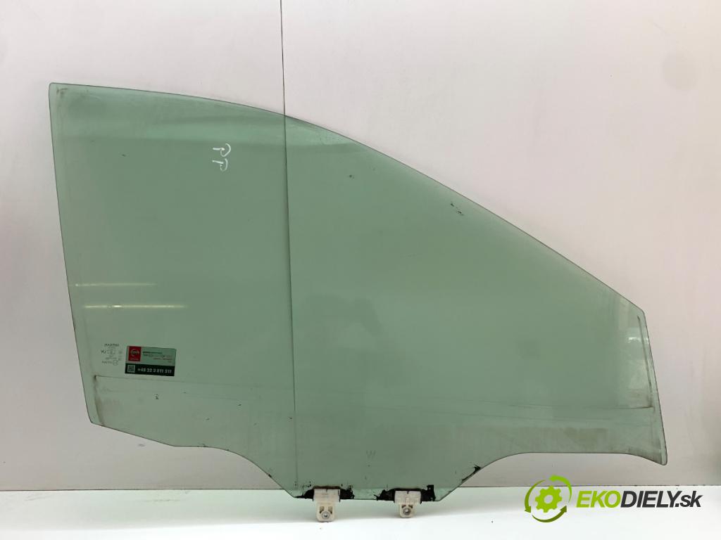 NISSAN X-TRAIL T32 SUV 2015 120 kW 1.6 DIG-T (T32) 1618 Okno pravy predný 