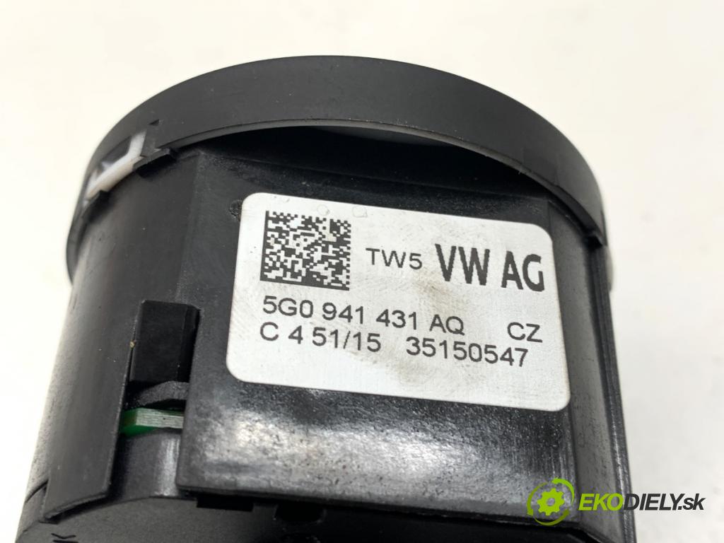 VW GOLF VII Kombi 2016 81 kW 1.6 TDI 1598 Spínač svetiel 5G0941431AQ
