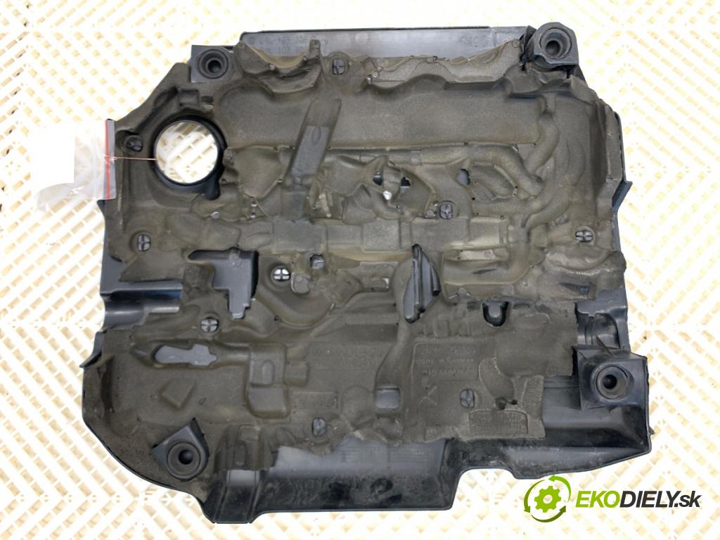 VW GOLF VII Kombi 2016 81 kW 1.6 TDI 1598 kryt motora 04L103925Q (Kryt motoru )