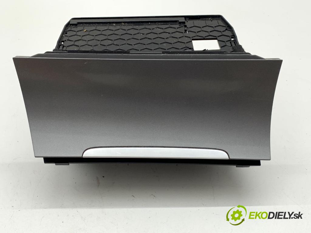VW GOLF VII Kombi 2016 81 kW 1.6 TDI 1598 popelník 5G1863391