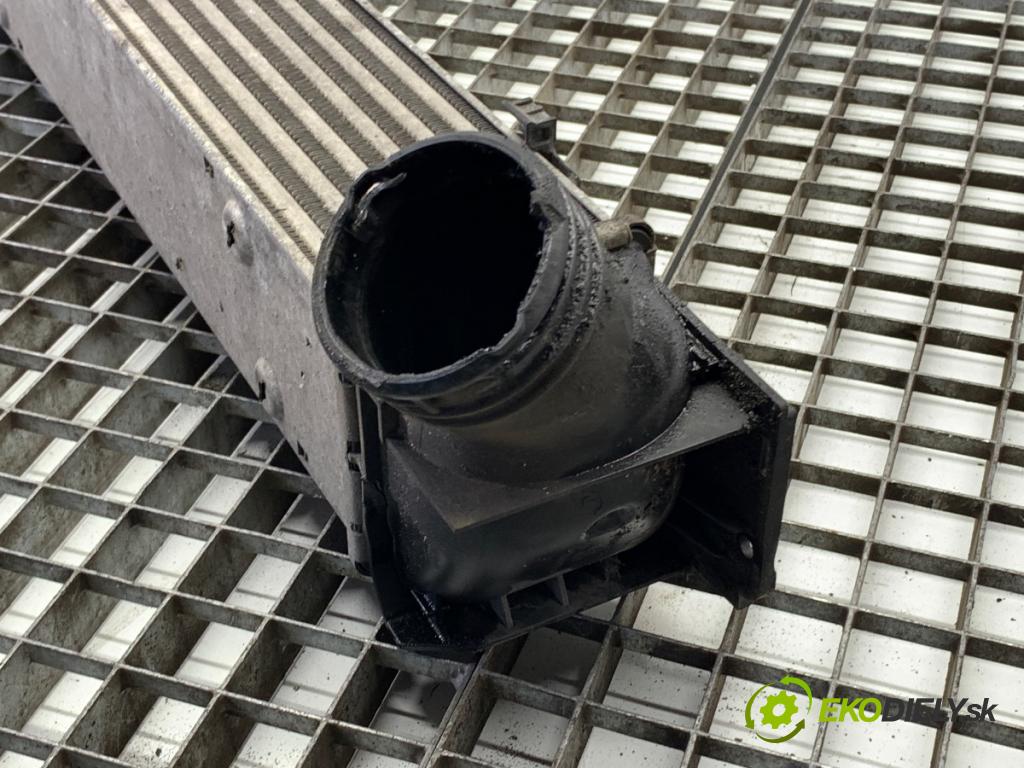 BMW E90 sedan 2006 120 kW 320 d 1995 intercooler 3093796 (Intercooler (chladič nasávaného vzduchu))