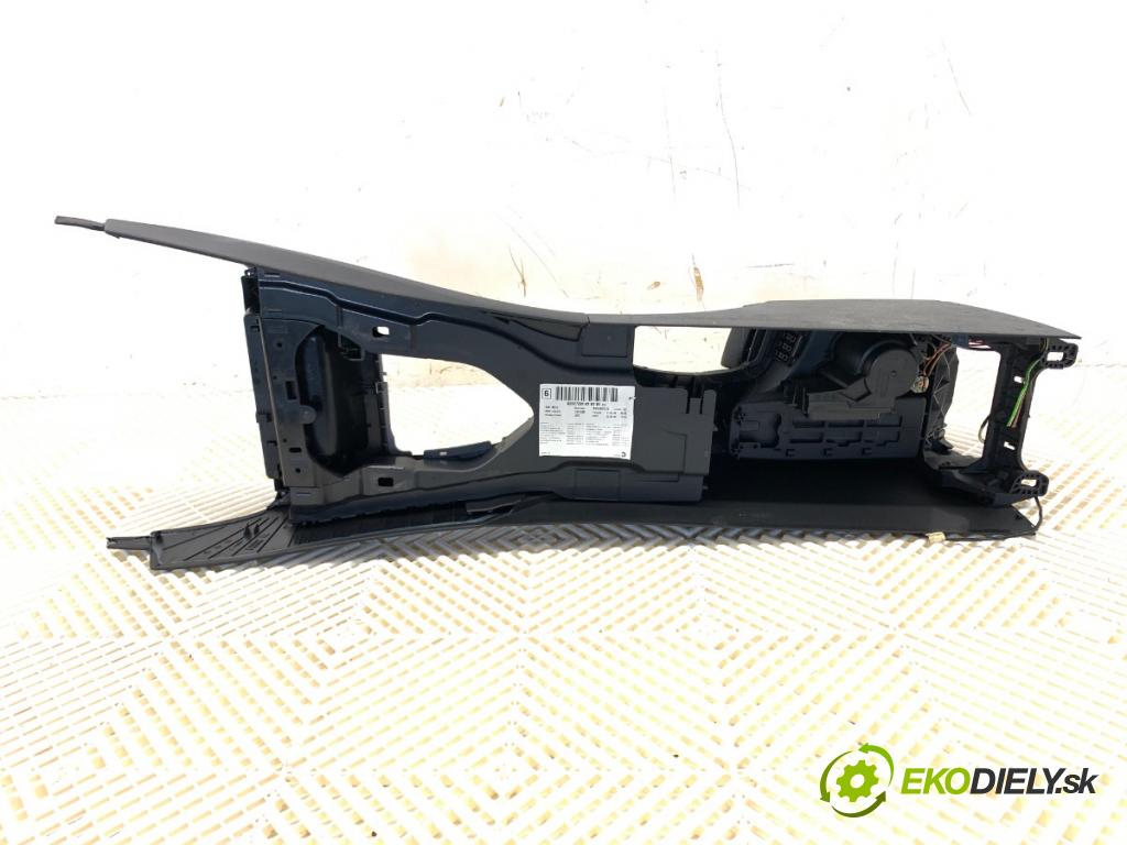 BMW E90 sedan 2006 120 kW 320 d 1995 Tunel stredový (Stredový tunel)