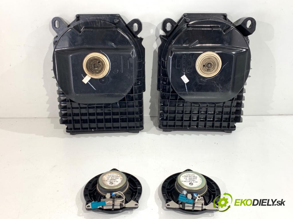 BMW E90 sedan 2006 120 kW 320 d 1995 reproduktory 6954871