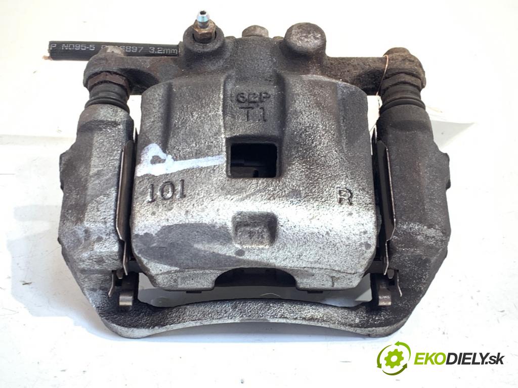 SUZUKI SWIFT V liftback 2023 61 kW 1.2 1197 Brzdič strmeň pravy predný 