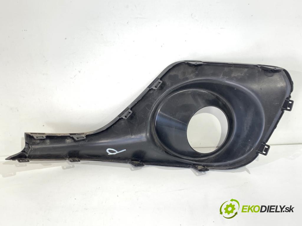 SUZUKI SWIFT V liftback 2023 61 kW 1.2 1197 Mriežky nárazníka pravy predný 71751-52R1