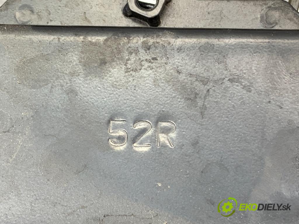SUZUKI SWIFT V liftback 2023 61 kW 1.2 1197 výztuha pod chladiče