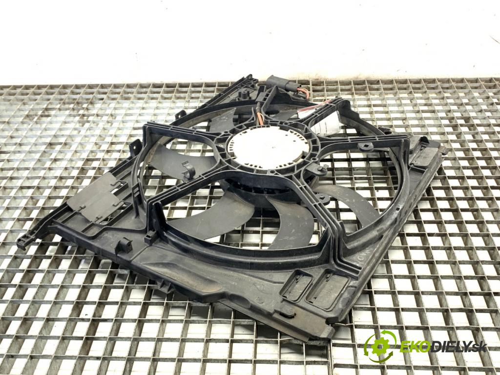 BMW F11 Kombi 2015 230 kW 535 d xDrive 2993 ventilátor chladiče 7612453 (Ventilátor)