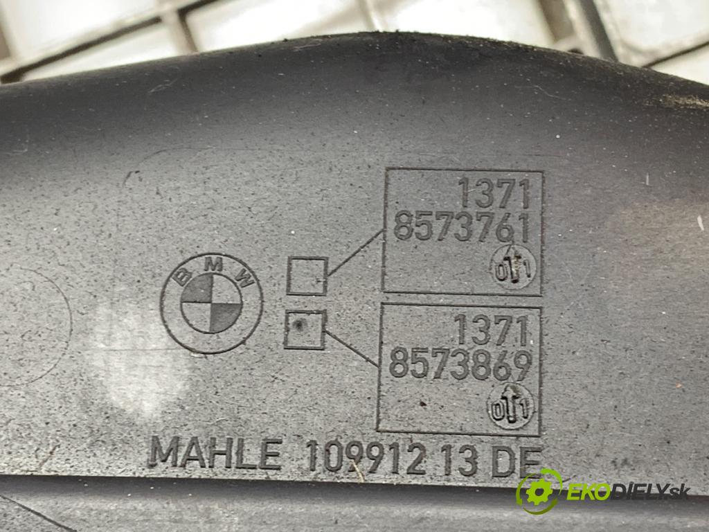 BMW F11 Kombi 2015 230 kW 535 d xDrive 2993 Obal filtra vzduchu 8573869 (Obal vzduchového filtra)