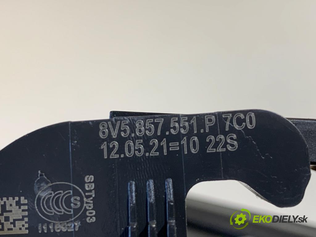 AUDI Q5 FY SUV 2021 195 kW 55 TFSI e quattro 1984 clona sluneční levý 8V5857551P