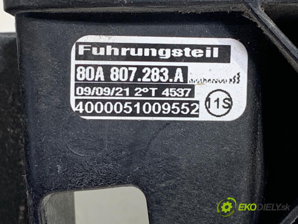 AUDI Q5 FY SUV 2021 195 kW 55 TFSI e quattro 1984 uchytenia svetla ľave 80A805607B