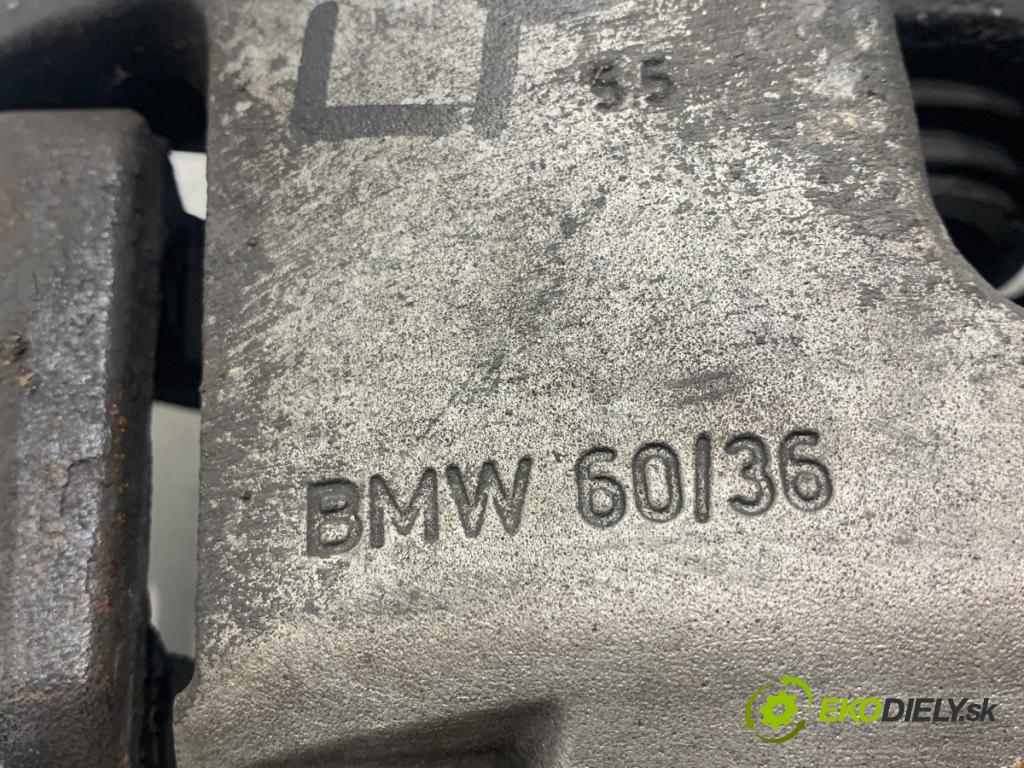 BMW F11 Kombi 2015 230 kW 535 d xDrive 2993 brzdič třmen levý přední část 60/36