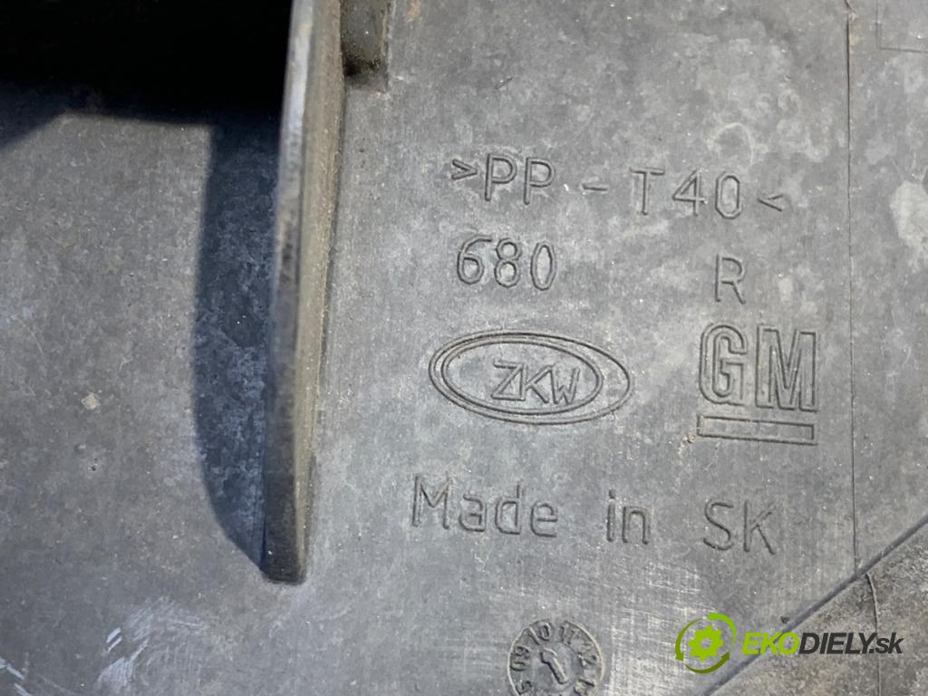 OPEL ASTRA J liftback 2010 81 kW 1.7 CDTI (68) 1686 Hmlové svetlo, hmlovka pravy predný