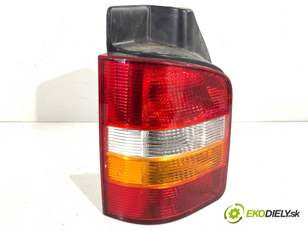 VW TRANSPORTER T5 Autobus 2009 96 kW 2.5 TDI 2461 Svetlo ľavy zad 