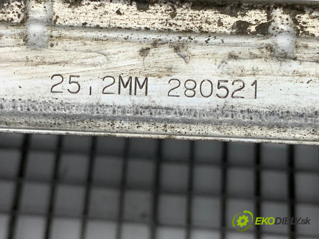 AUDI Q5 FY SUV 2021 195 kW 55 TFSI e quattro 1984 Chladič vody 8W0121251AA (Chladič vody)