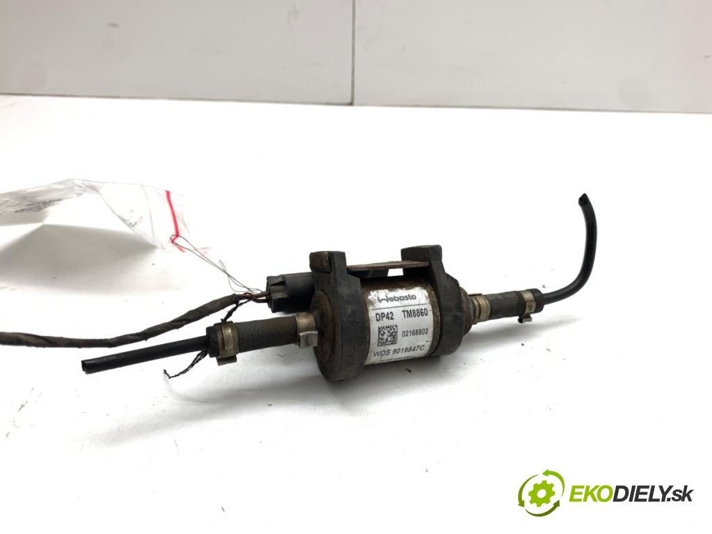 BMW F11 Kombi 2015 230 kW 535 d xDrive 2993 Pumpa Webasto 9019847C