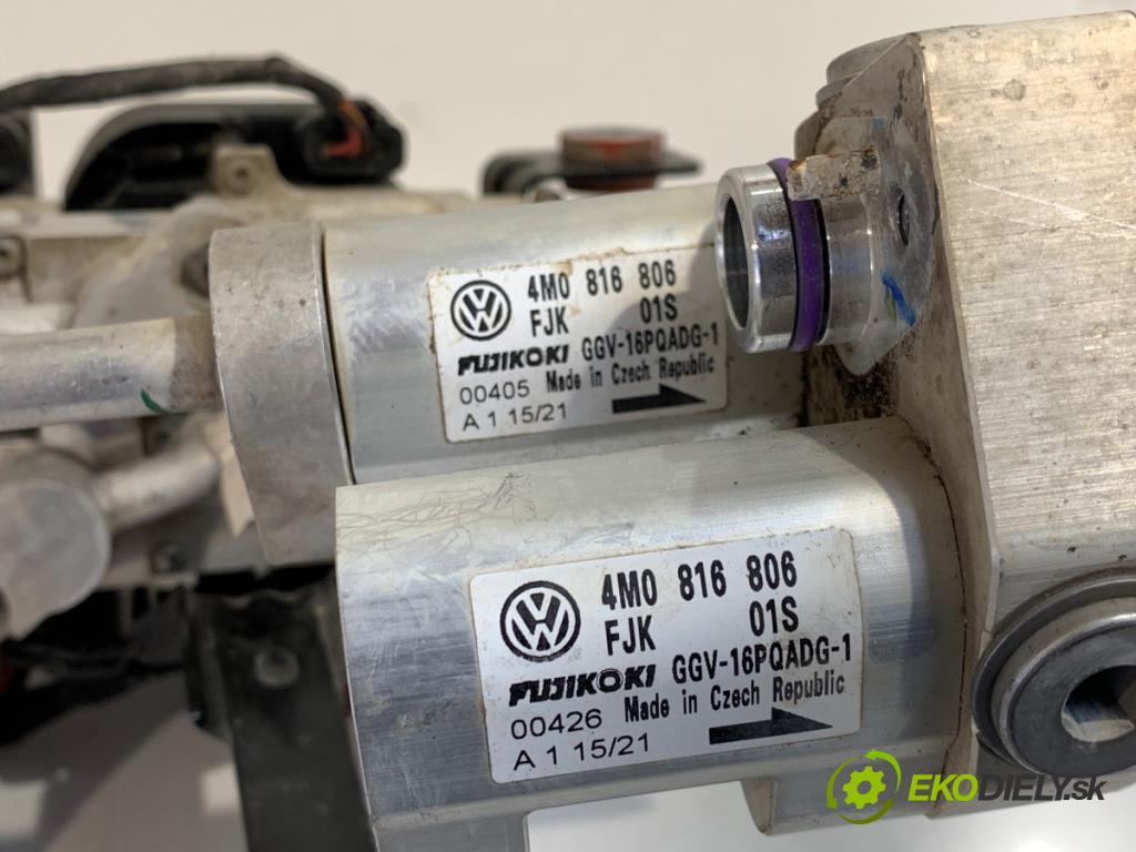 AUDI Q5 FY SUV 2021 195 kW 55 TFSI e quattro 1984 ventil expanzní klimatizace 4M0816702A