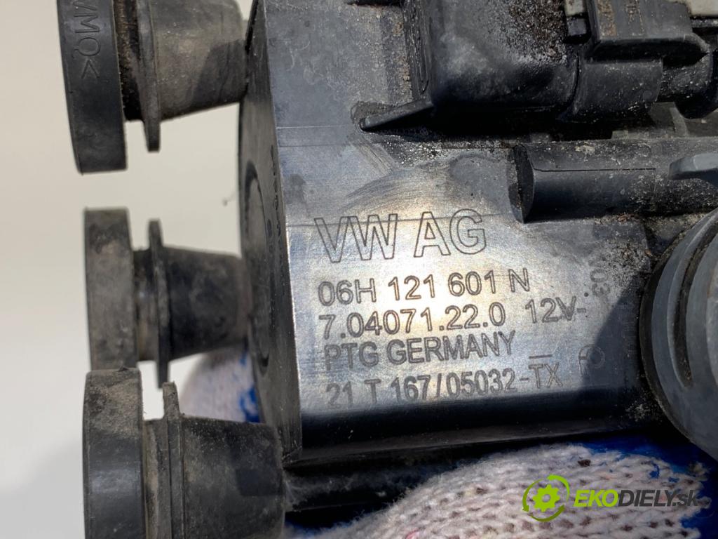 AUDI Q5 FY SUV 2021 195 kW 55 TFSI e quattro 1984 DALŠÍ: Pumpa vody 06H121601N (Vodná pumpa)