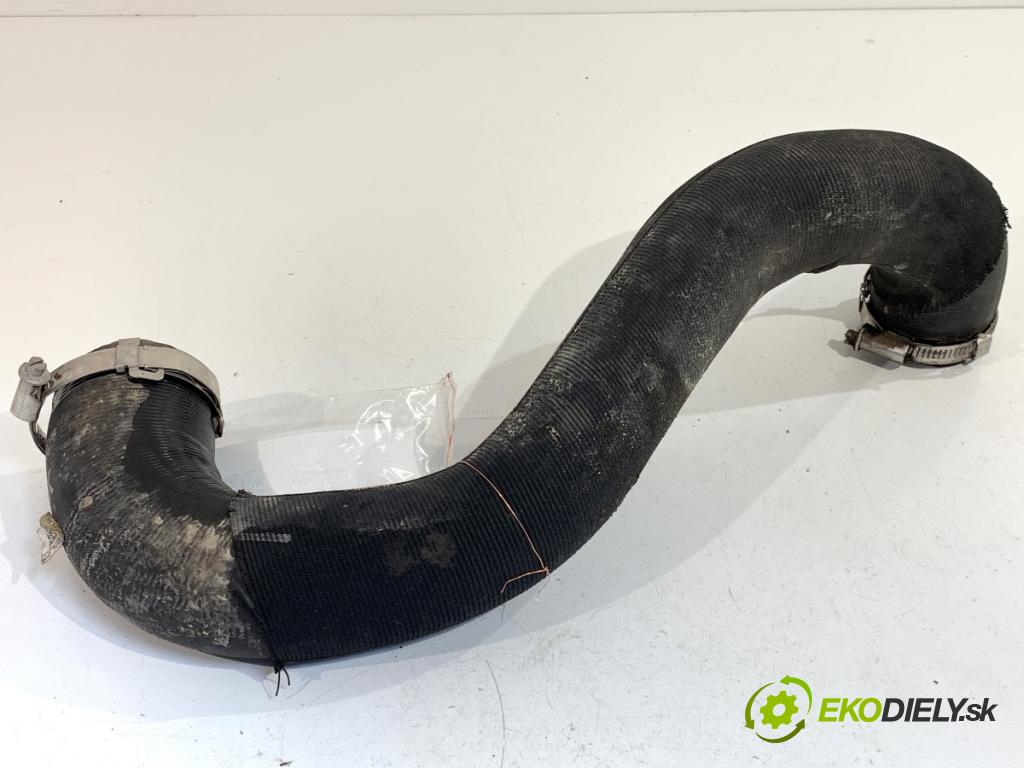 AUDI Q5 FY SUV 2021 195 kW 55 TFSI e quattro 1984 Rúra vzduchu intercoolera 80A145738M