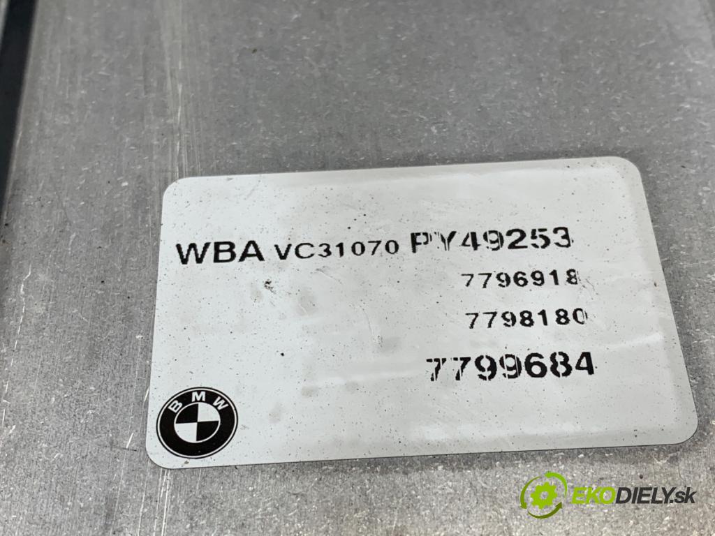 BMW E90 sedan 2006 120 kW 320 d 1995 riadiaca jednotka Motor 7798180 (Riadiaca jednotka)