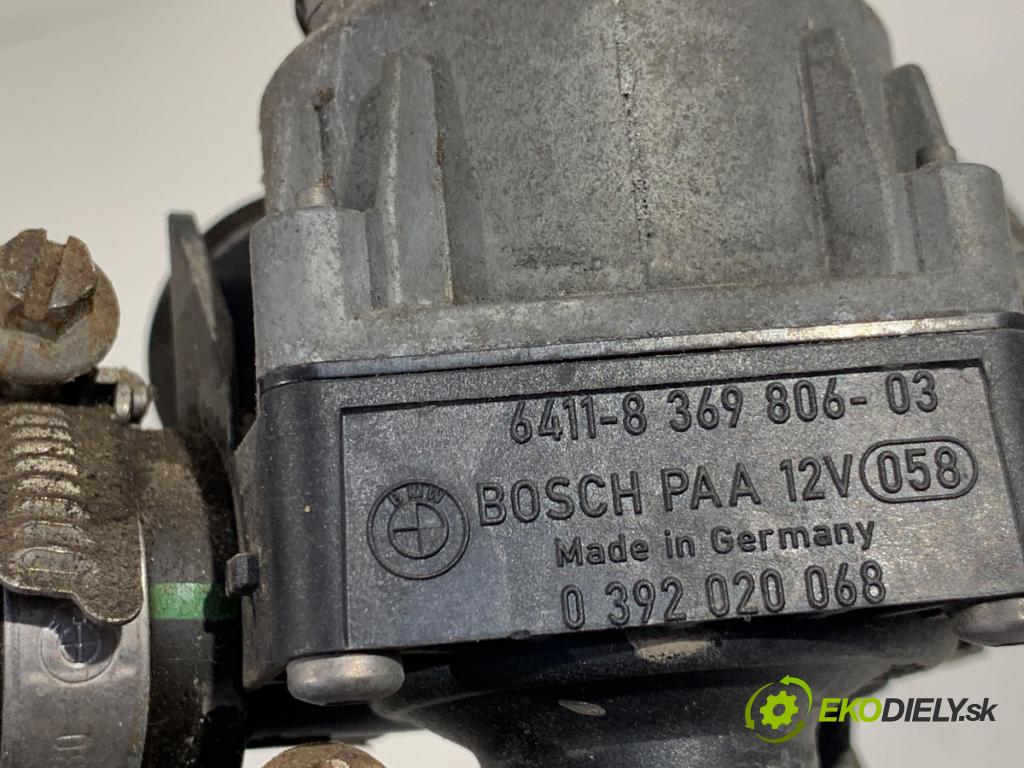 BMW E90 sedan 2006 120 kW 320 d 1995 DALŠÍ: Pumpa vody 8369806 (Vodná pumpa)