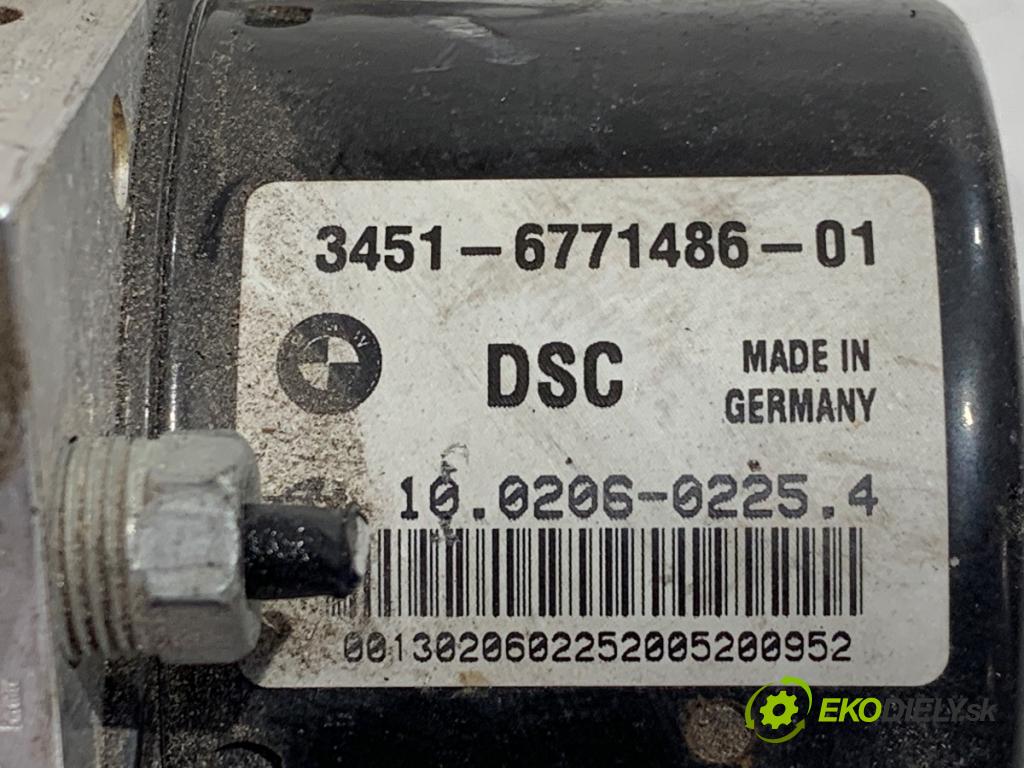 BMW E90 sedan 2006 120 kW 320 d 1995 Pumpa ABS 6771486 (Pumpa ABS)