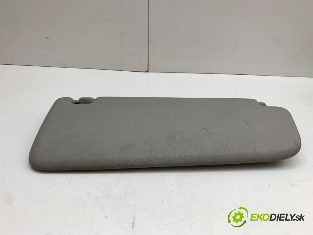 BMW E90 sedan 2006 120 kW 320 d 1995 clona sluneční levý
