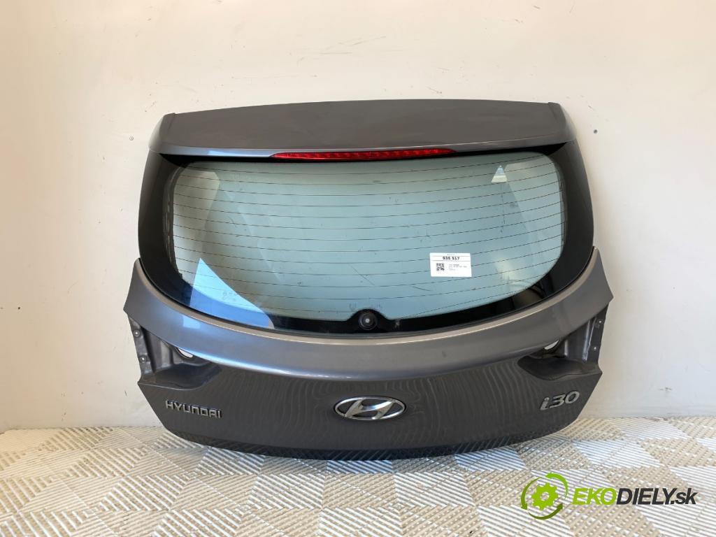 HYUNDAI i30 liftback 2013 81 kW 1.6 CRDi 1582 kapota zad 