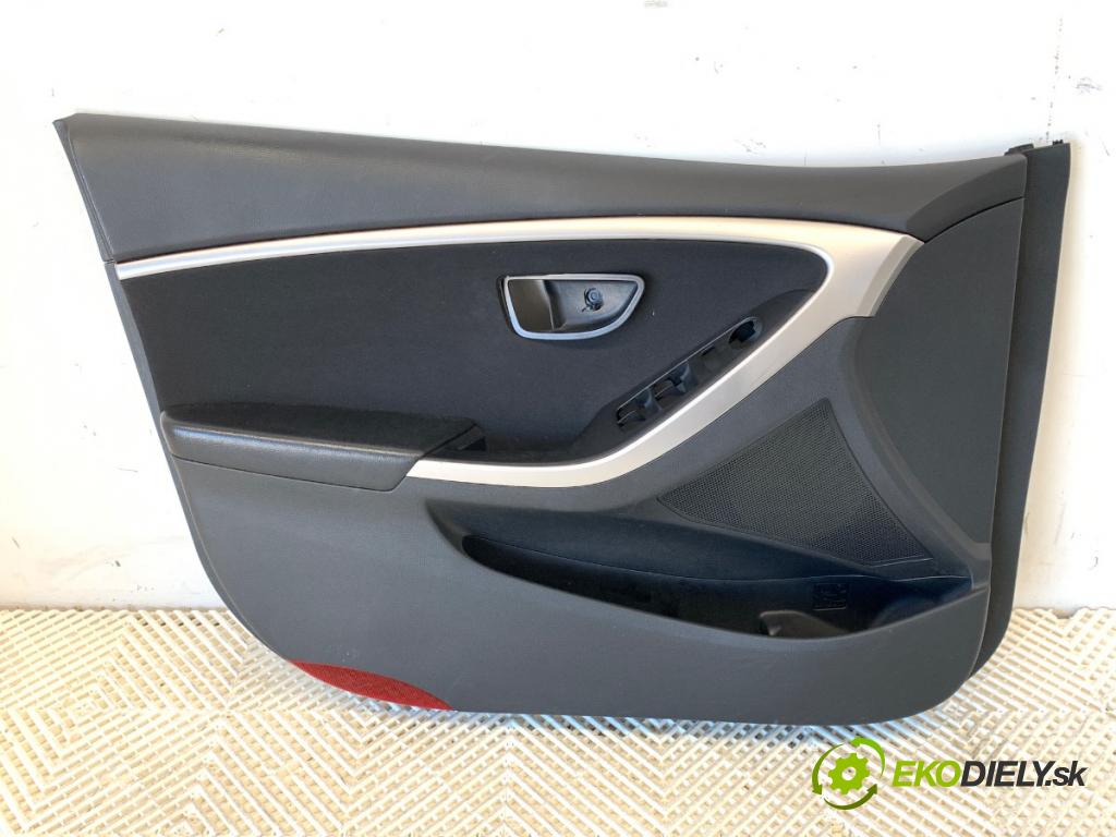 HYUNDAI i30 liftback 2013 81 kW 1.6 CRDi 1582 čalúnenie Dvere ľavy predný 