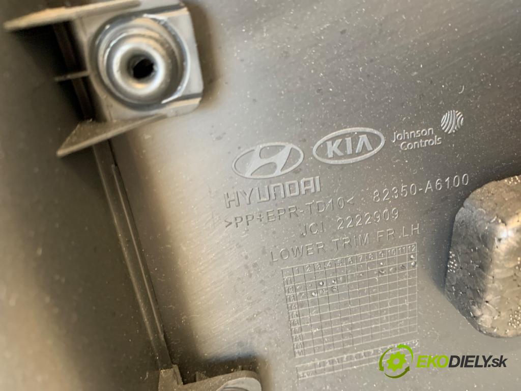 HYUNDAI i30 liftback 2013 81 kW 1.6 CRDi 1582 čalúnenie Dvere ľavy predný